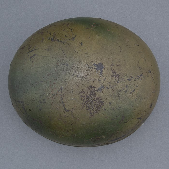 RH55 Luftwaffe M38 single decal tan and green sprayed camouflaged Fallschirmjäger helmet, KIA — image 19