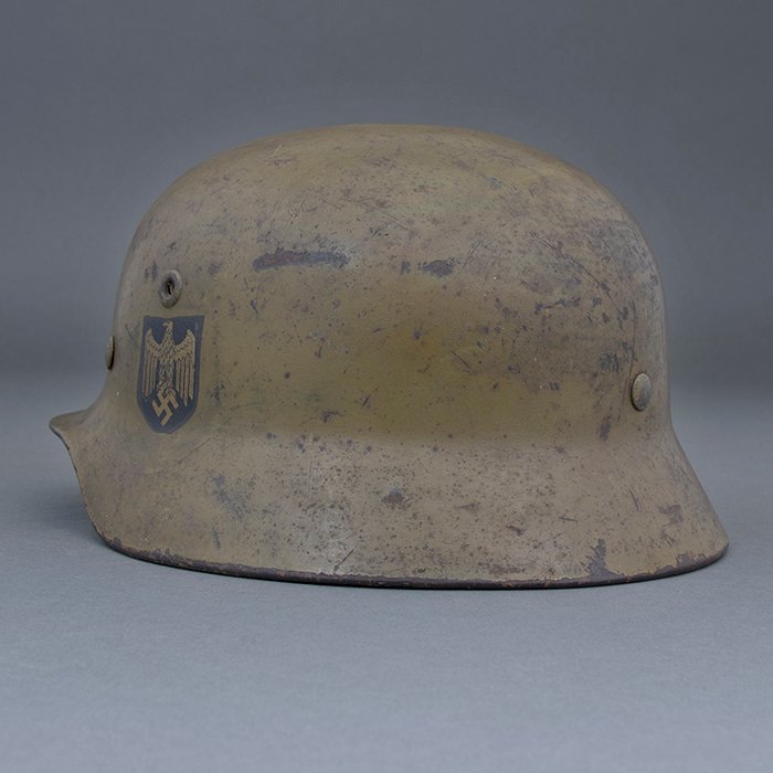 ADM78 Heer M40 single decal olive tan camouflaged helmet — image 11