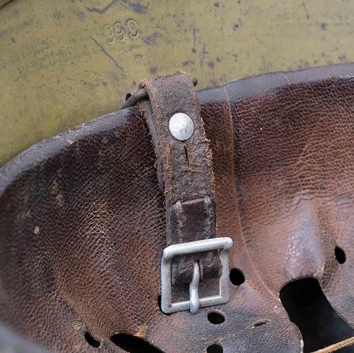 ADM78 Heer M40 single decal olive tan camouflaged helmet — image 25