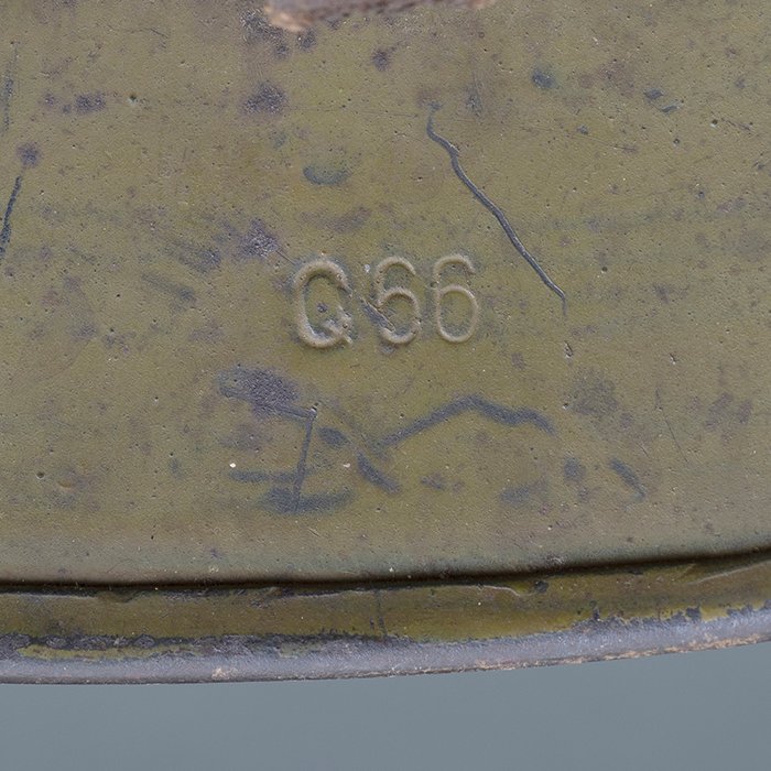 ADM78 Heer M40 single decal olive tan camouflaged helmet — image 26