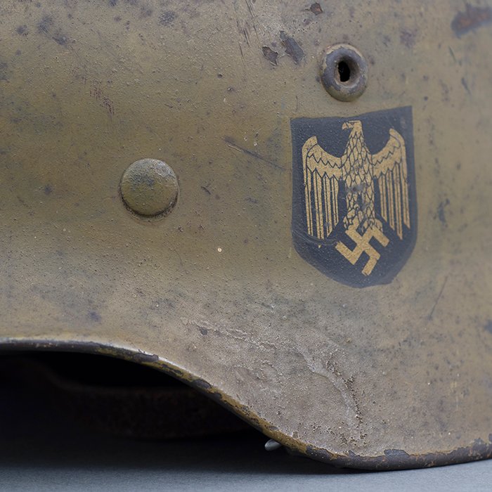 ADM78 Heer M40 single decal olive tan camouflaged helmet — image 6