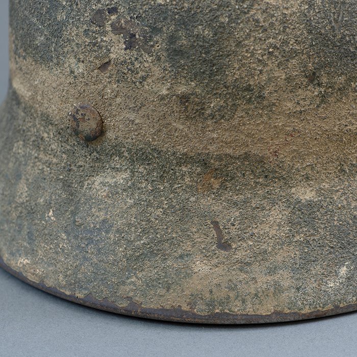 ADM71 Unique Heer M40 tan and green sand camouflaged helmet — image 17