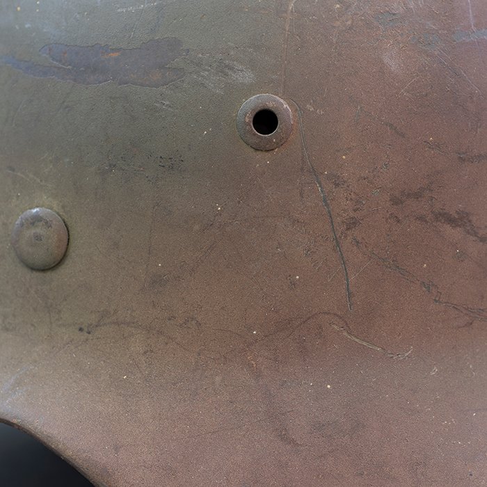 ADM70 Excellent Luftwaffe M35 single decal tricolor spray camouflaged helmet — image 3