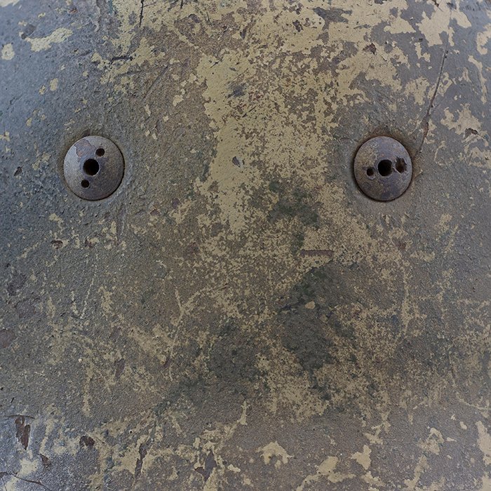 RH23 Luftwaffe M38 single decal tricolor over tan camouflaged Fallschirmjäger helmet — image 11