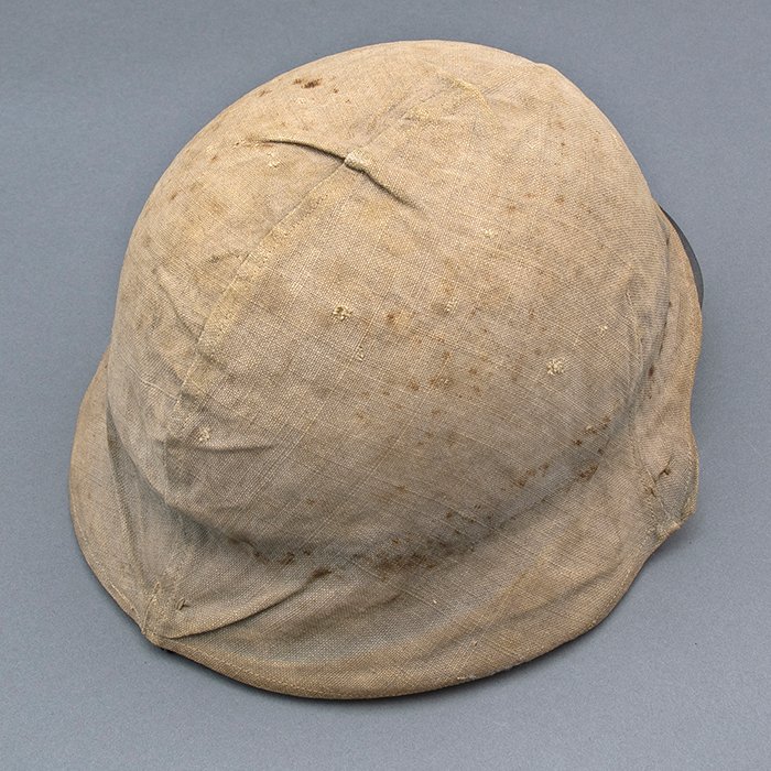 RH28 Heer M40 single decal sawdust overpaint helmet with field made burlap cover — image 11