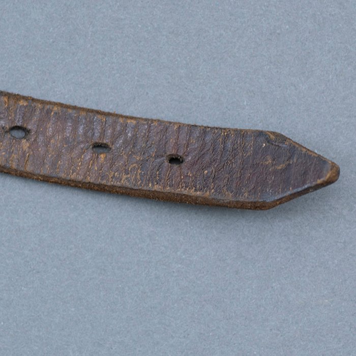 RH29 Heer M40 single decal camouflaged helmet with issue net and elastic bands — image 29