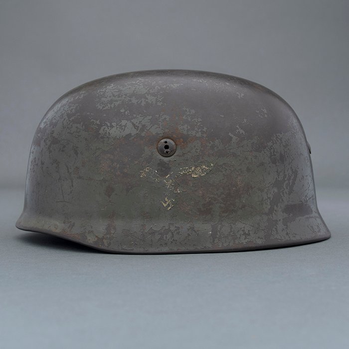 RH27 Luftwaffe M38 double decal camouflaged Fallschirmjäger helmet — image 9