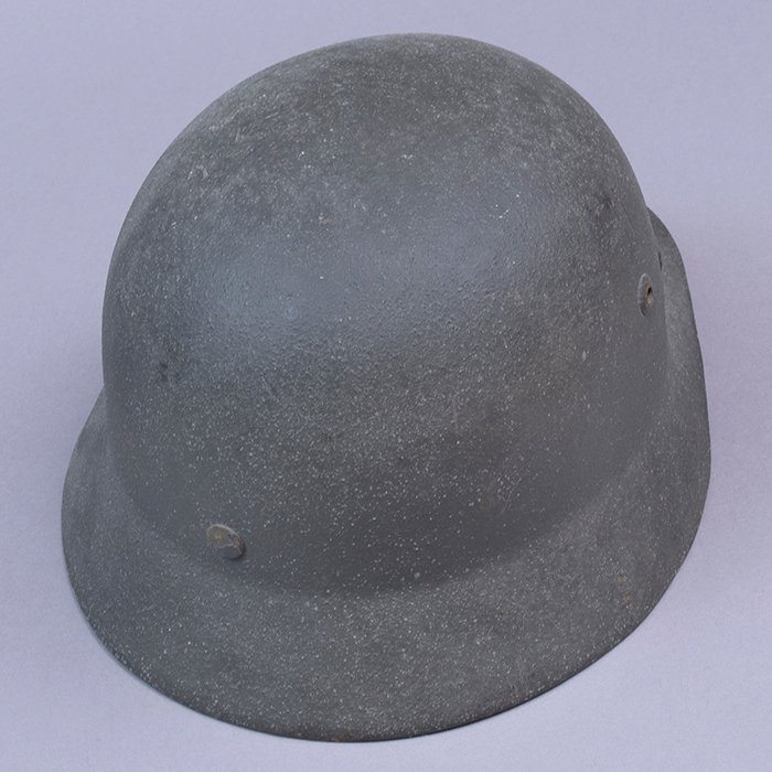 RH21 Heer M35 single decal helmet with rough textured finish — image 13