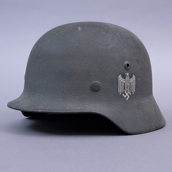 RH21 Heer M35 single decal helmet with rough textured finish — image 5