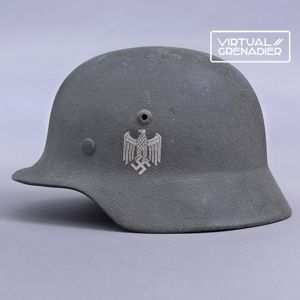 RH21 Heer M35 single decal helmet with rough textured finish