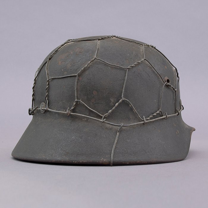 RH12 Heer M35 single decal half basket chickenwire helmet — image 13