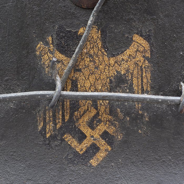 RH12 Heer M35 single decal half basket chickenwire helmet — image 4