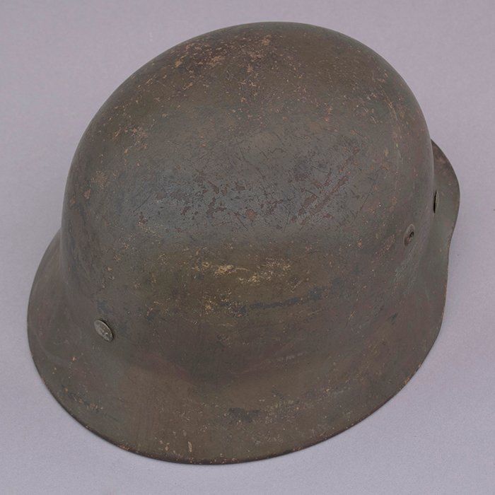 RH11 Luftwaffe M35 double decal olive and brown camouflaged overpaint helmet — image 13