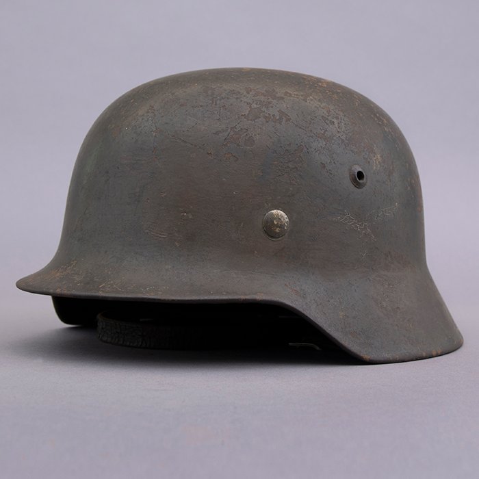 RH11 Luftwaffe M35 double decal olive and brown camouflaged overpaint helmet — image 5