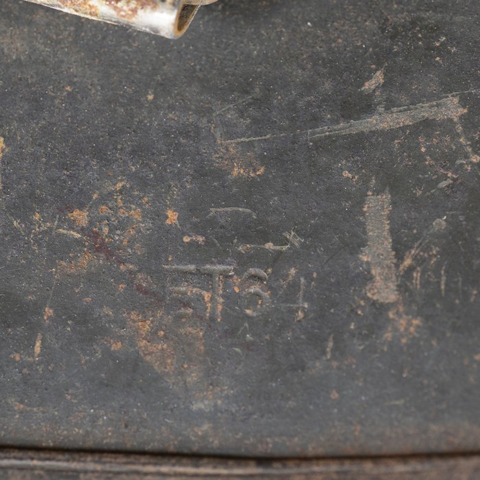 RH8 Heer M40 single decal hand painted camouflaged helmet — image 21