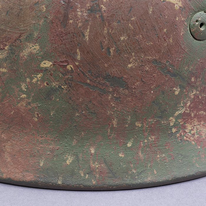 RH10 Luftwaffe M38 single decal hand painted camouflaged Fallschirmjäger helmet — image 9