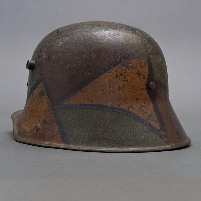 SHM4 Interesting M16 tri color camouflaged helmet with potential Freikorps insignia — image 10