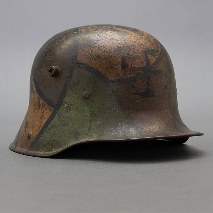 SHM4 Interesting M16 tri color camouflaged helmet with potential Freikorps insignia — image 17