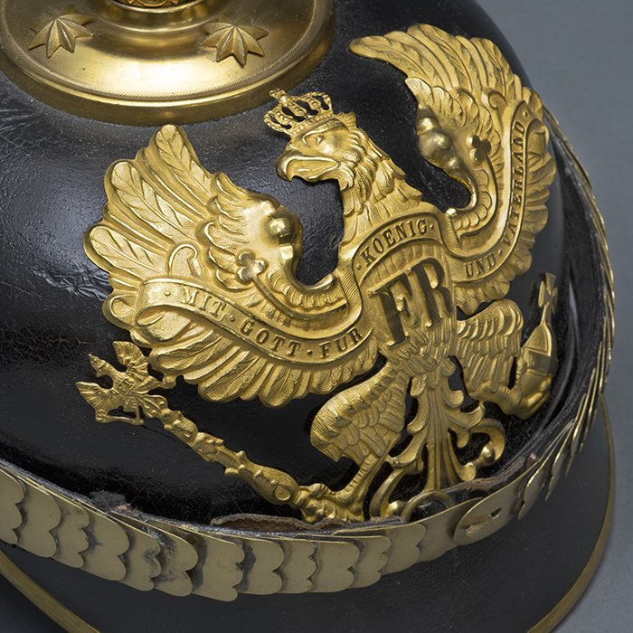DMI11 Excellent Prussian Infanterie officer M95 Pickelhaube with storage case — image 12