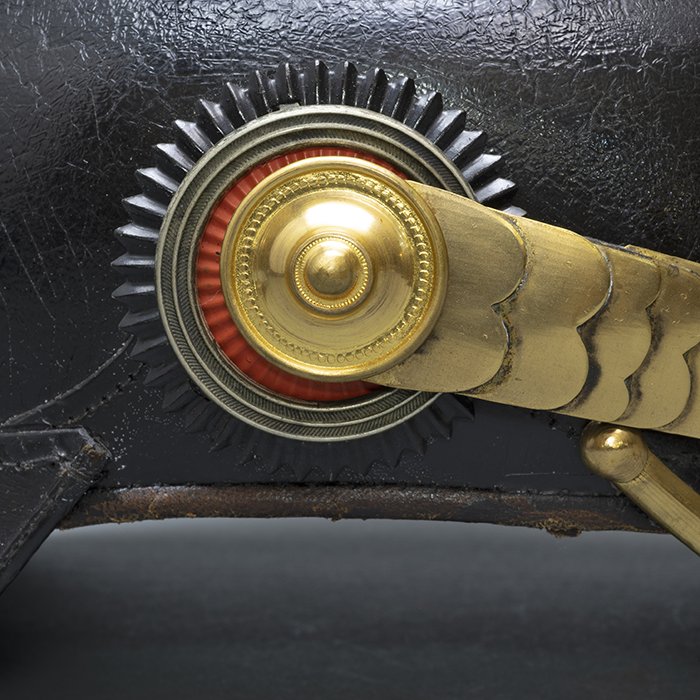 DMI11 Excellent Prussian Infanterie officer M95 Pickelhaube with storage case — image 20