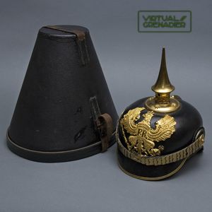 DMI11 Excellent Prussian Infanterie officer M95 Pickelhaube with storage case