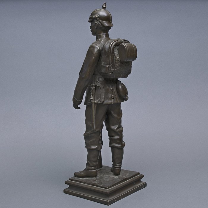DMI50 Large bronze sculpture of a 19th century Imperial German Army Infantryman — image 9