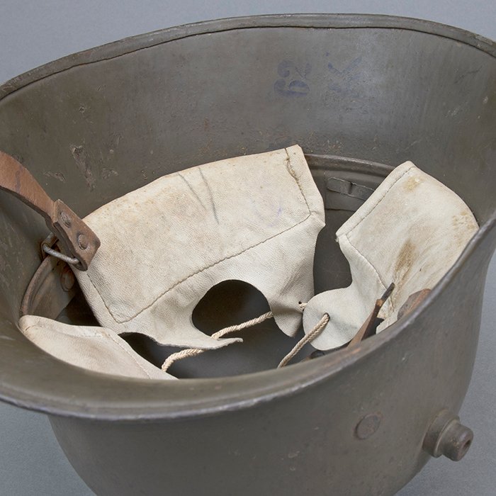 ADM45 Complete and excellent M18 helmet — image 23