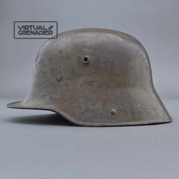 ADM44 Service used M16 helmet complete with leather liner and chinstrap — image 2