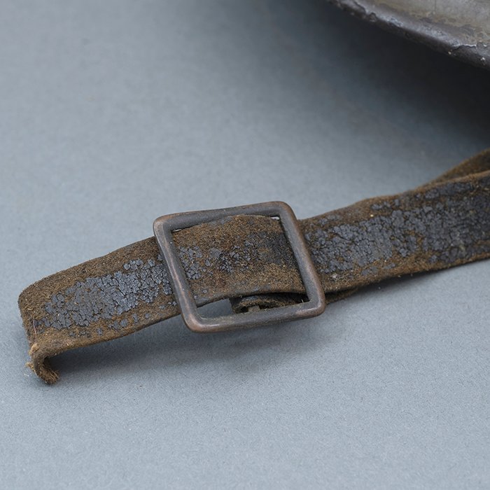 ADM44 Service used M16 helmet complete with leather liner and chinstrap — image 34