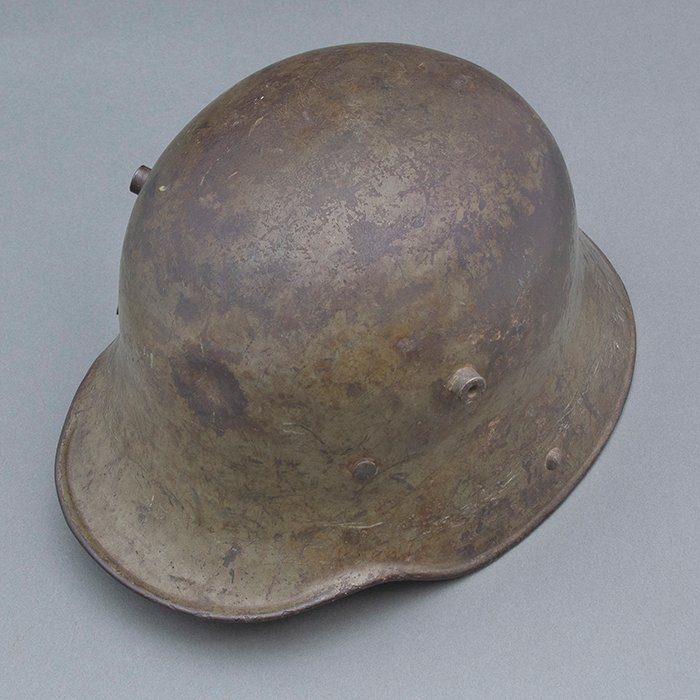 ADM44 Service used M16 helmet complete with leather liner and chinstrap — image 7