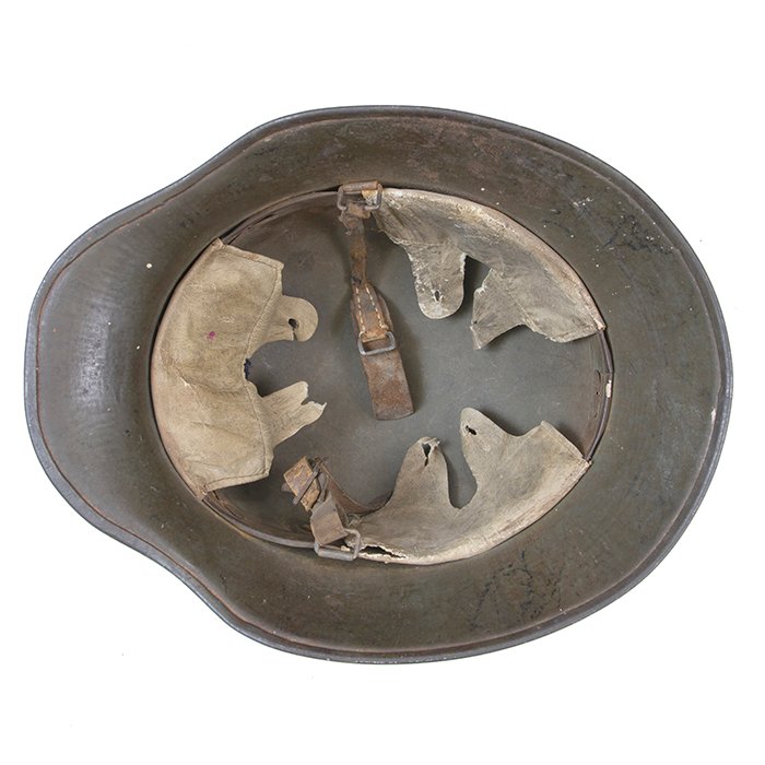 BCH116 Subtly camouflaged M18 helmet with liner and chinstrap — image 18