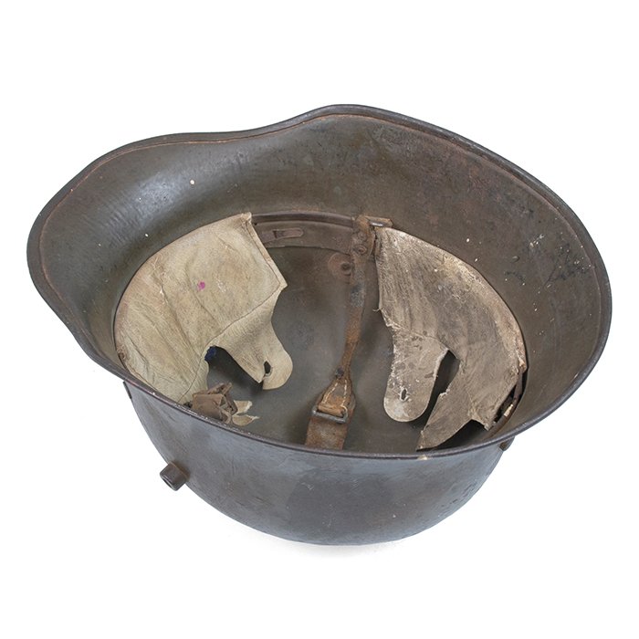 BCH116 Subtly camouflaged M18 helmet with liner and chinstrap — image 19