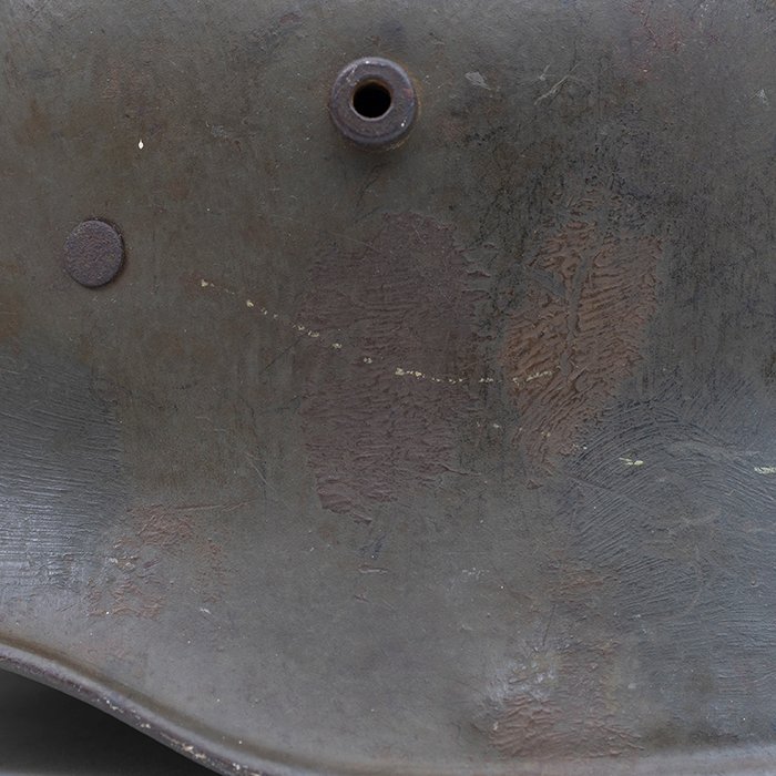 BCH116 Subtly camouflaged M18 helmet with liner and chinstrap — image 3