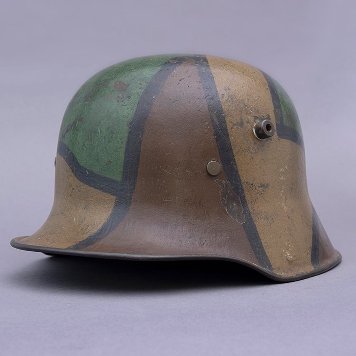 BBR9 Striking M18 tri color camouflaged helmet with liner - updated decsription — image 4
