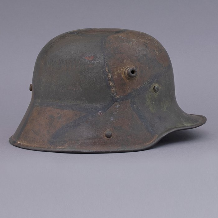 BAS18 M16 tri color camouflaged helmet with liner and chinstrap — image 9