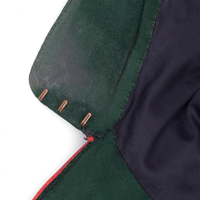 SPR5 Imperial Waffenrock for an EM in the 10th Hanoverian Jäger Battalion with Gibraltar sleeveband circa 1890-1914 — image 7