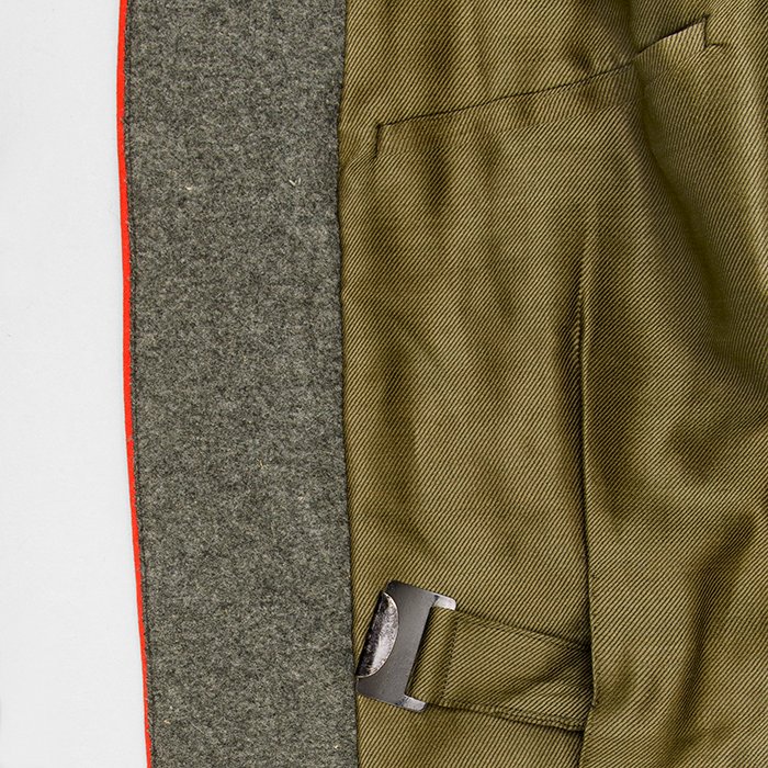 CJU12 Beautiful 1910 pattern Feldrock for a Prussian Artillerie officer — image 14