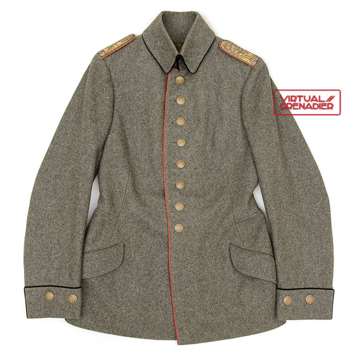 CJU12 Beautiful 1910 pattern Feldrock for a Prussian Artillerie officer — image 2