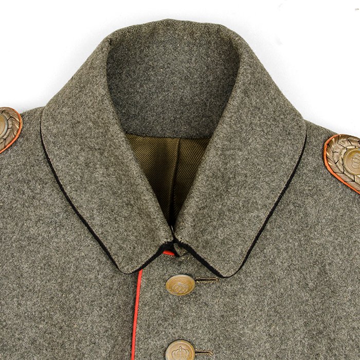 CJU12 Beautiful 1910 pattern Feldrock for a Prussian Artillerie officer — image 4