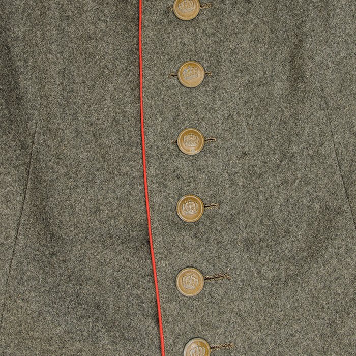 CJU12 Beautiful 1910 pattern Feldrock for a Prussian Artillerie officer — image 8