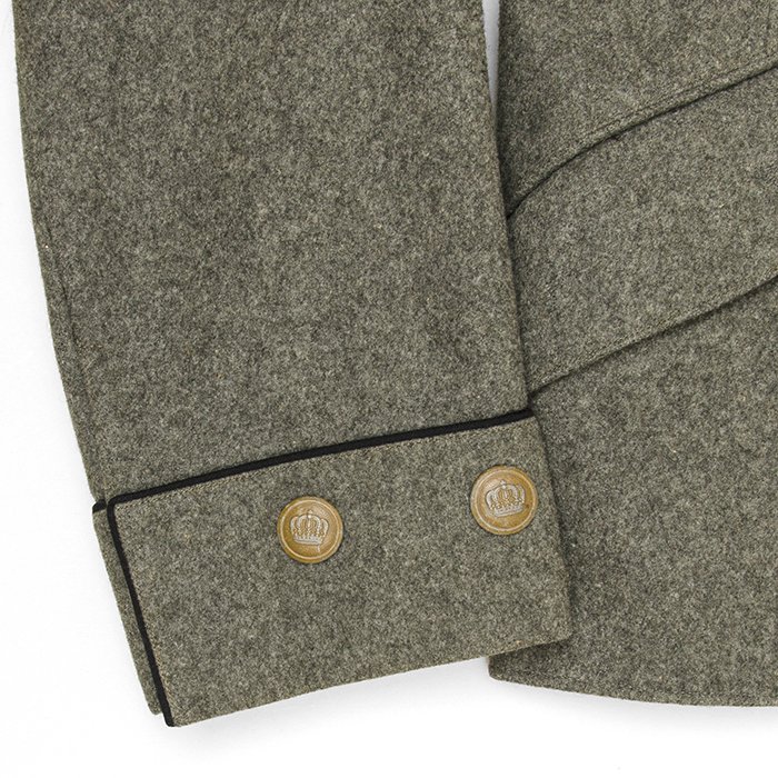 CJU12 Beautiful 1910 pattern Feldrock for a Prussian Artillerie officer — image 9