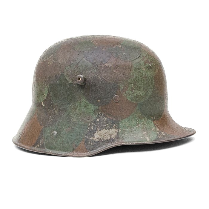 BCH81 One of a kind 'fish scale' M16 camouflaged helmet with replaced full liner and chinstrap — image 8