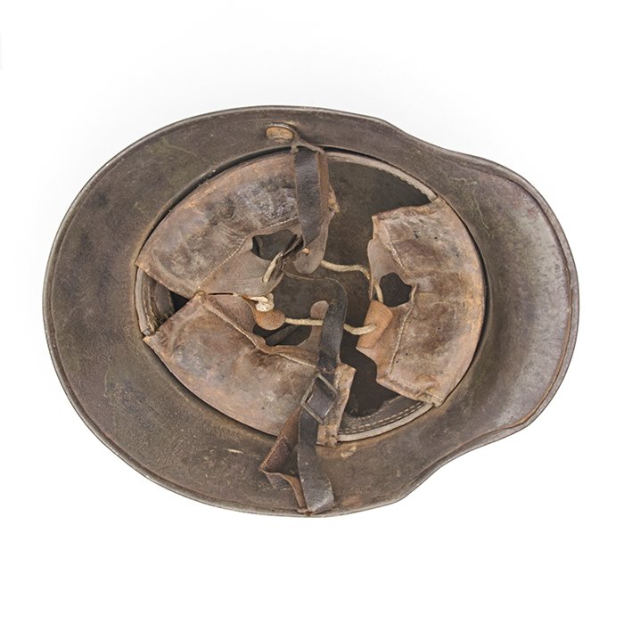 BCH77 M16 four color camouflaged helmet with full liner and chinstrap — image 12