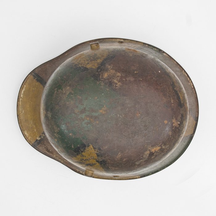 CBH51 M16 tri color camouflaged helmet with full liner — image 11