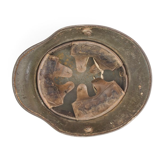 CBH51 M16 tri color camouflaged helmet with full liner — image 12