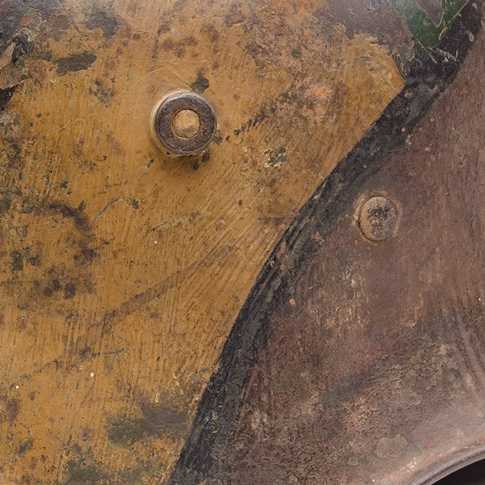 CBH51 M16 tri color camouflaged helmet with full liner — image 4