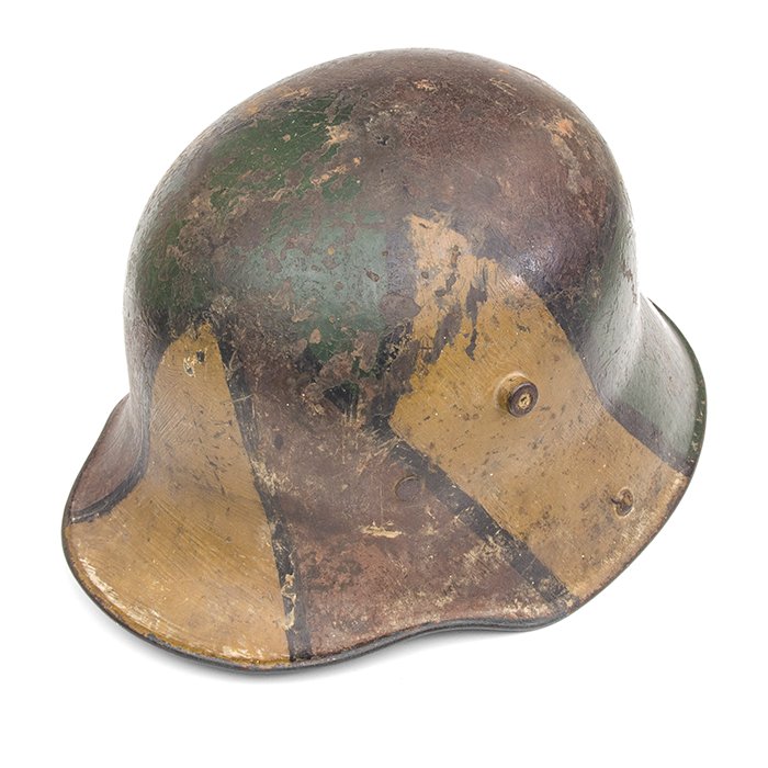 CBH51 M16 tri color camouflaged helmet with full liner — image 7