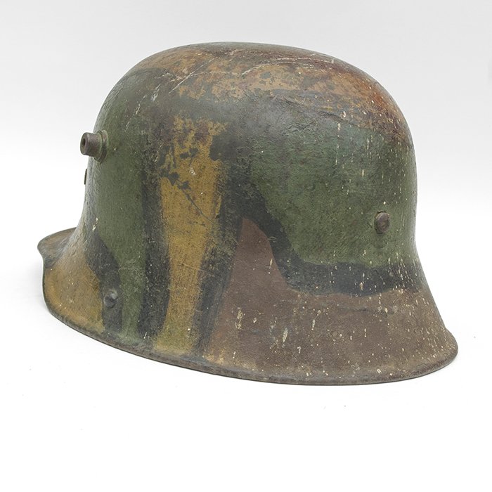 CBH50 M16 striped camouflaged helmet with full liner and chinstrap — image 10