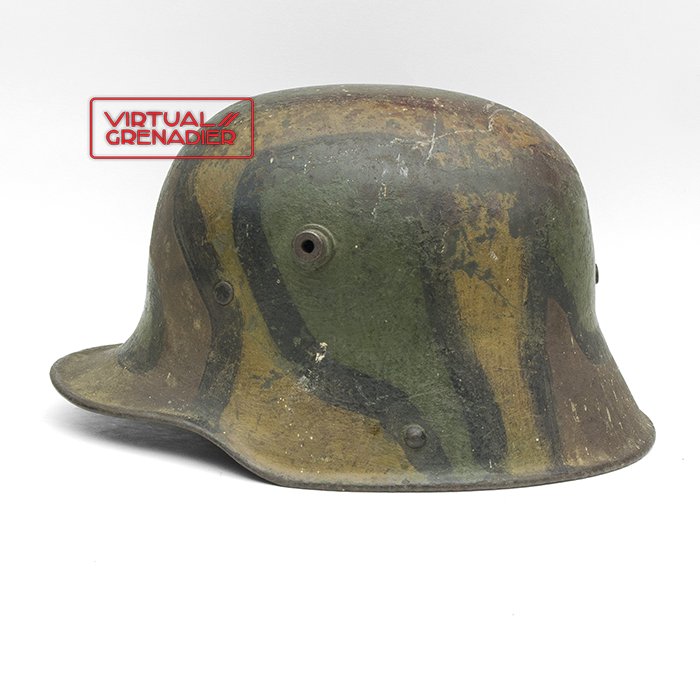 CBH50 M16 striped camouflaged helmet with full liner and chinstrap — image 2