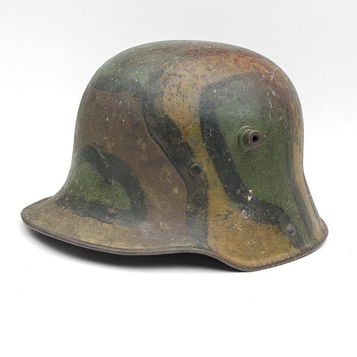 CBH50 M16 striped camouflaged helmet with full liner and chinstrap — image 5